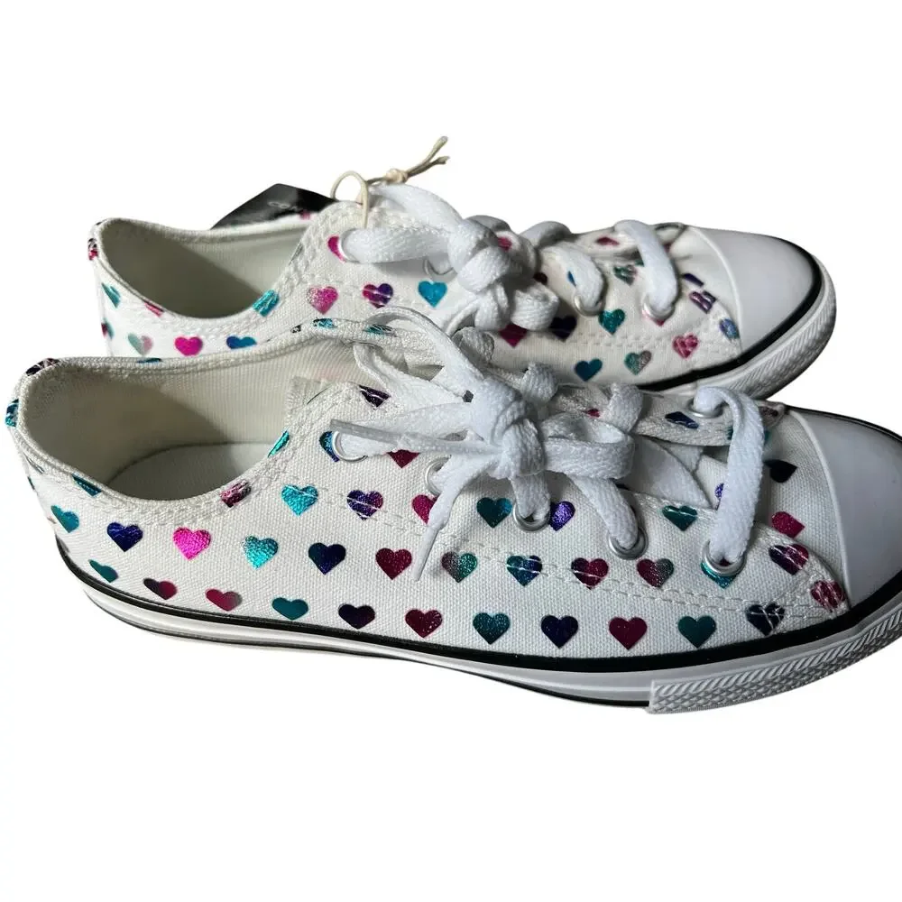 NWT Girls Converse Low Top, Metallic Heart, White, Size 3, Chuck Taylor All Star